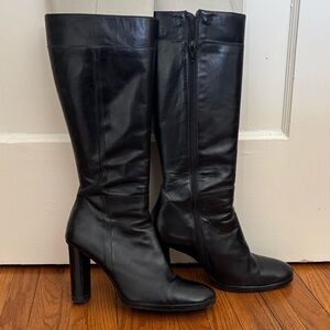 Gorgeous black leather high heeled boots